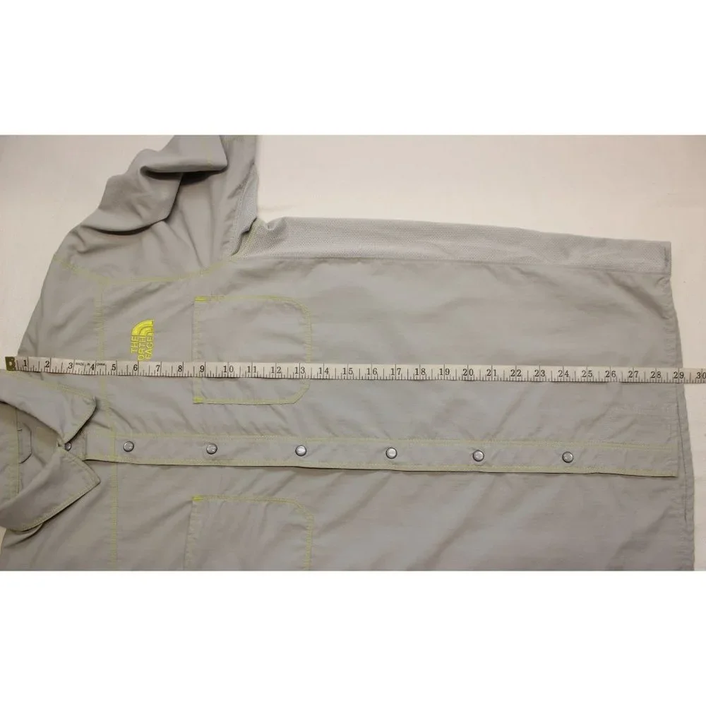 The North Face men's rip stop short sleeve pearl snap button front‎ shirt S